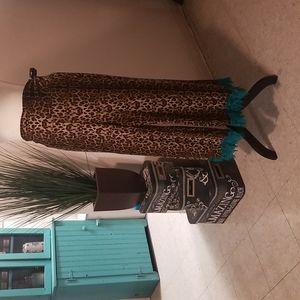 Gorgeous plus size wide leg leopard print with a teal lace pants